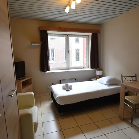 Guest house In - Gardens - Budget Single